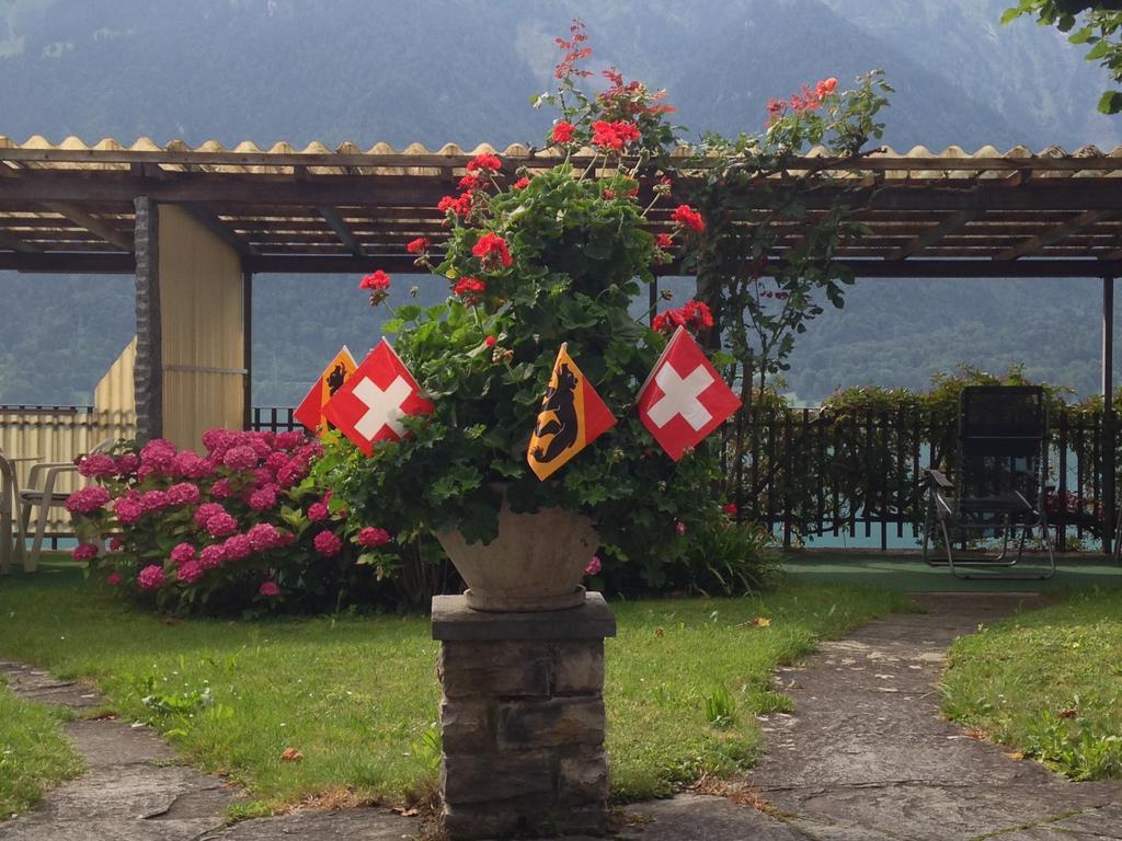Hotel Alpina Ringgenberg Buitenkant foto